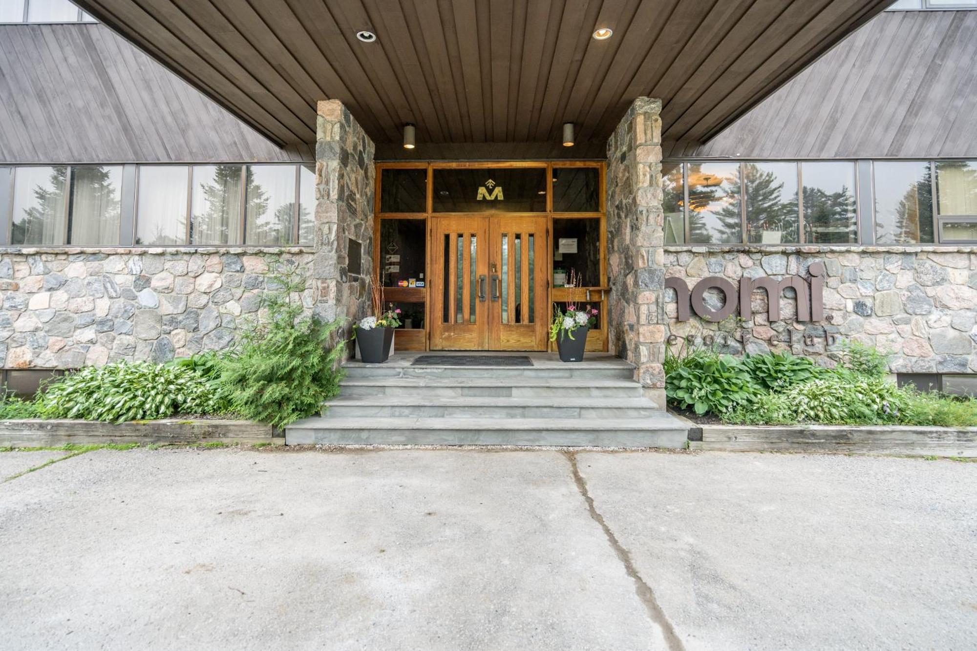 Nomi Resort Harcourt Экстерьер фото